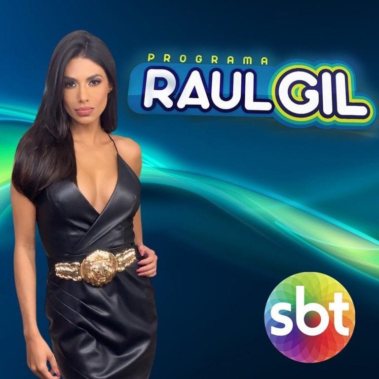 Flavia Noronha pede demissão de RedeTV! e vai para SBT