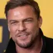 Die Trying é o livro favorito de Alan Ritchson e opção ideal para última temporada de Reacher Imagem destacada - Lista | “O Exército de Um” é o livro favorito de Alan Ritchson e opção ideal para última temporada de Reacher